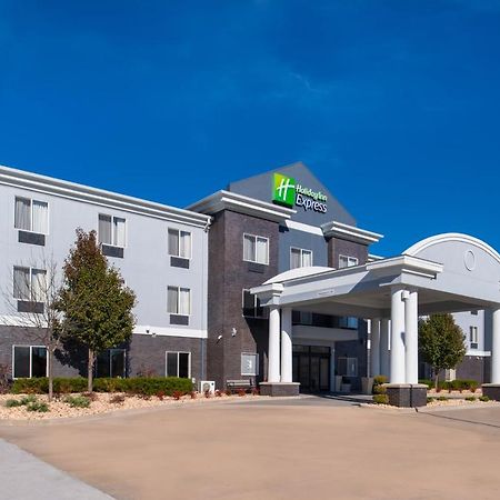 Holiday Inn Express & Suites Pittsburg By Ihg Exterior foto