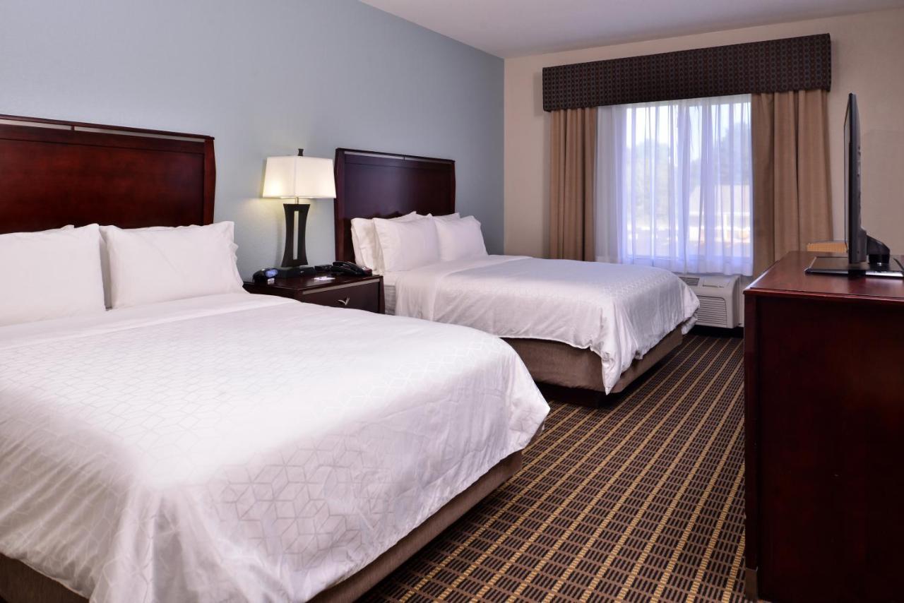 Holiday Inn Express & Suites Pittsburg By Ihg Exterior foto